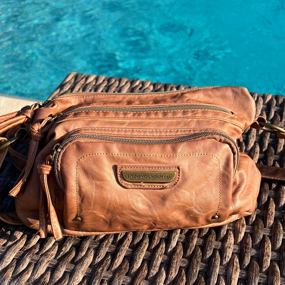 Stone Mountain Accessories Brown Leather Bag